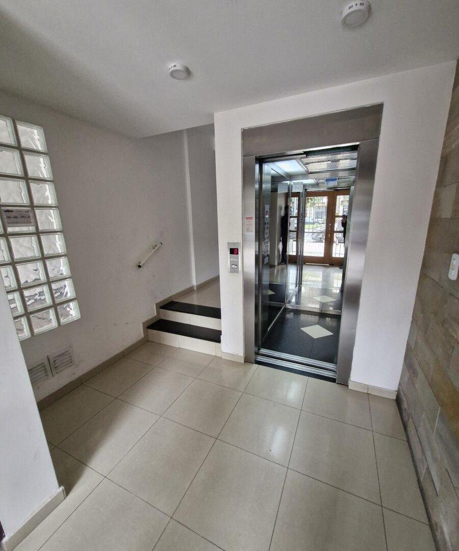 Foto de Av Francia al 900 (Departamento 1 dormitorio C/Cochera), imagen 3