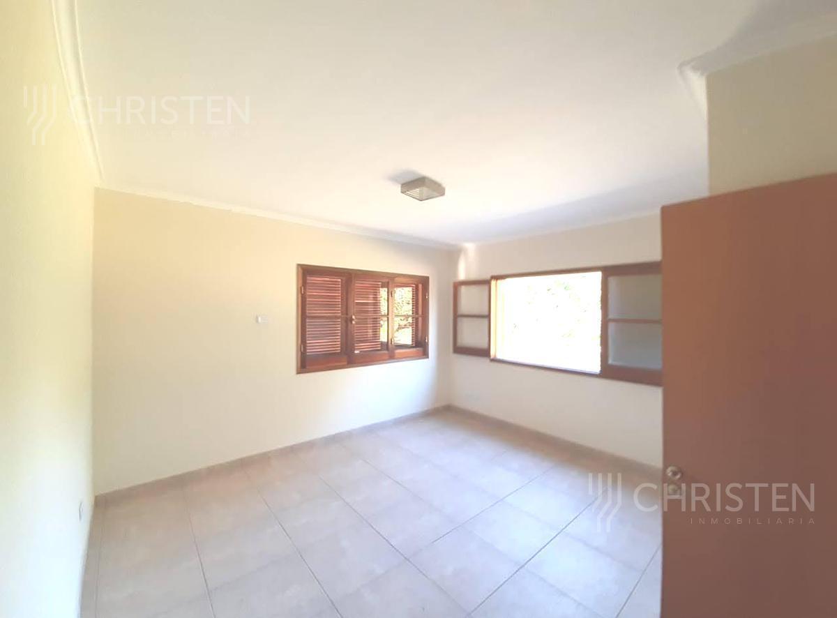 Foto de VENTA CASA EN 2 LOTES SOBRE LA CANCHA DE GOLF, imagen 2