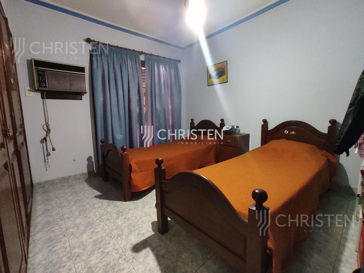 Foto de Venta Casa 3 habitaciones patio galería asador y cochera pasante Maria, imagen 5