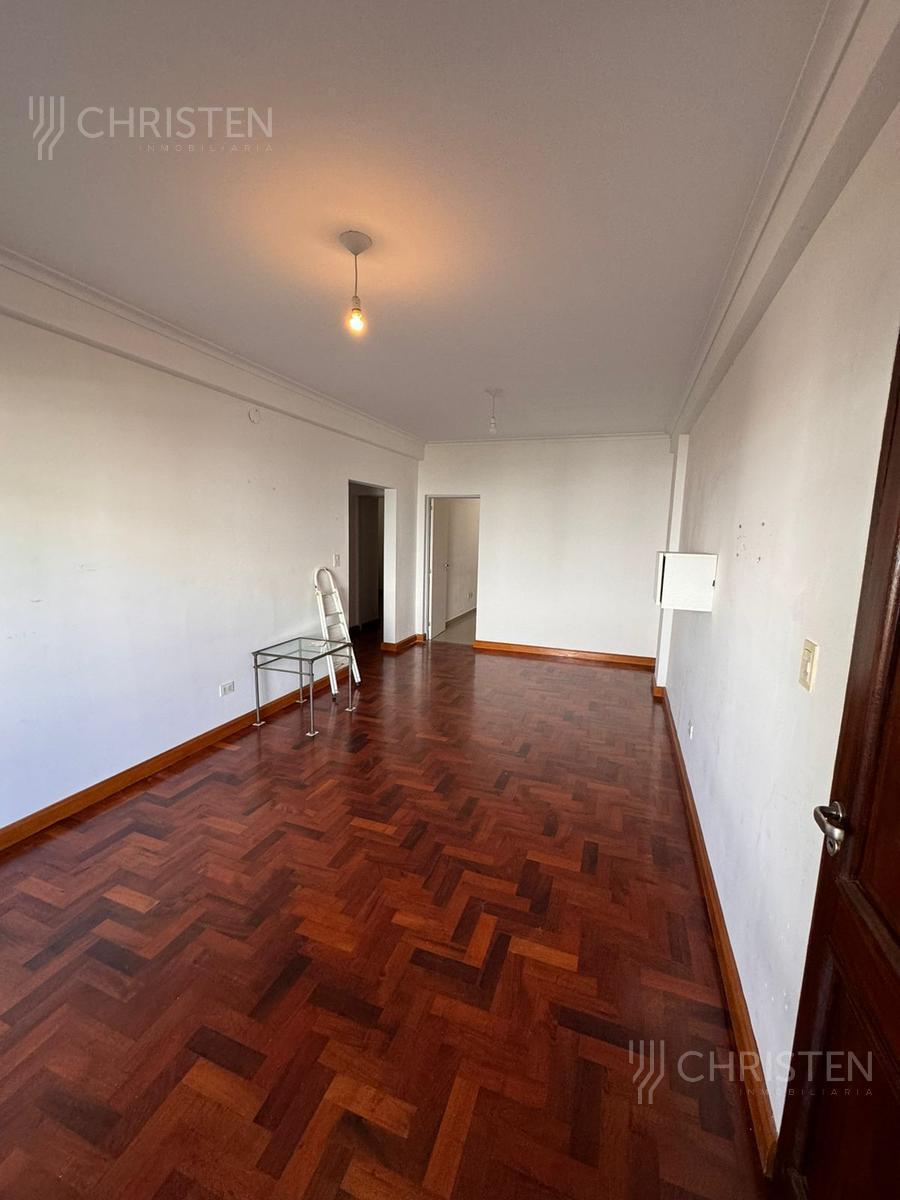 Venta Departamento 2 Habitaciones y Patio en Reconquista Santa Fe 1
