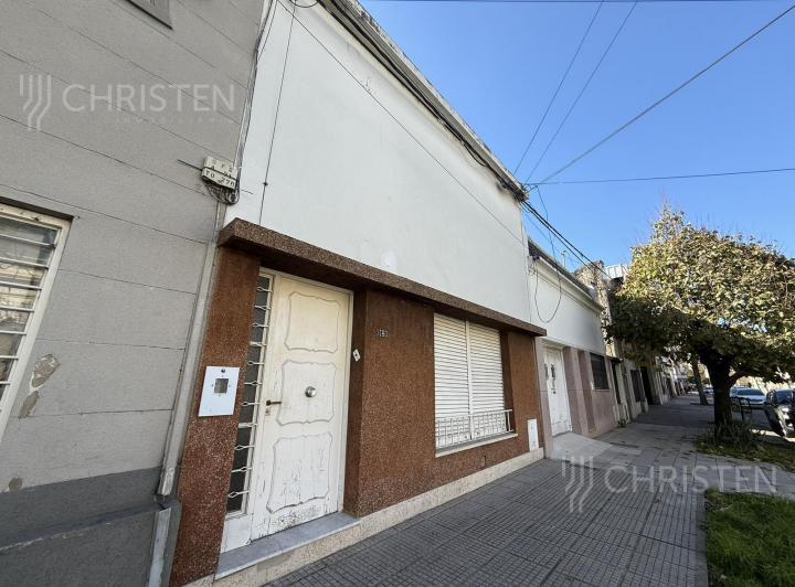 Casa - Oficina en  ALQUILER 1