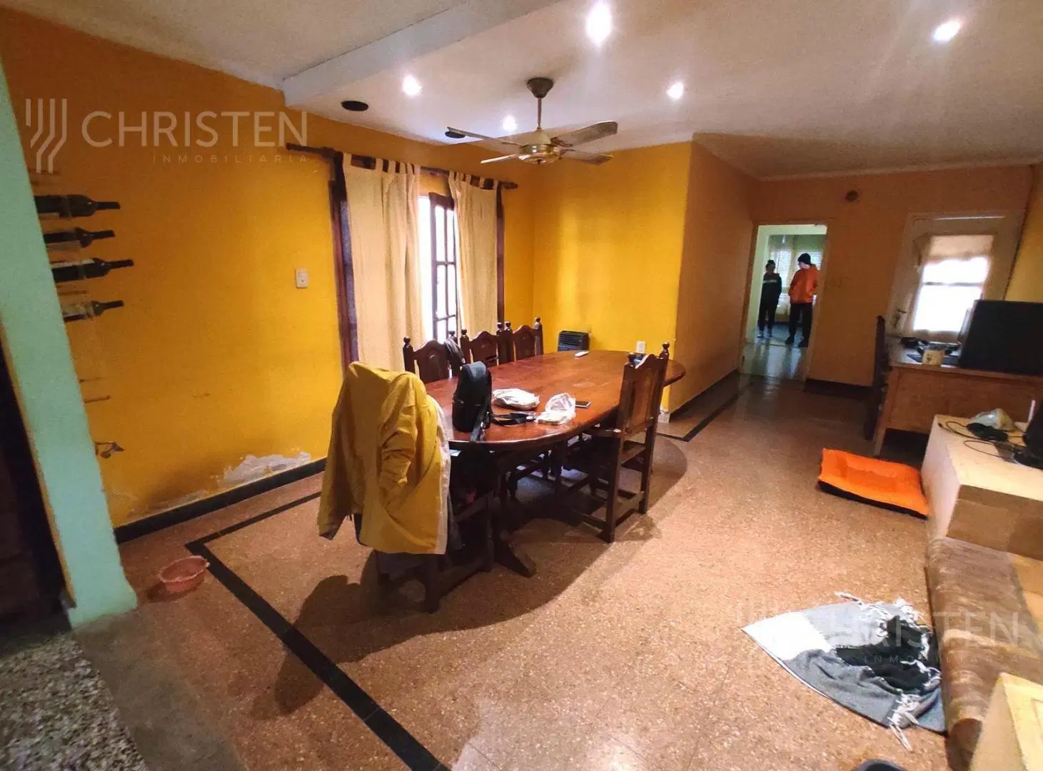 Casa en venta. 2 dormitorios y patio. Barrio Sargento Cabral. Lavaisse 1500 5