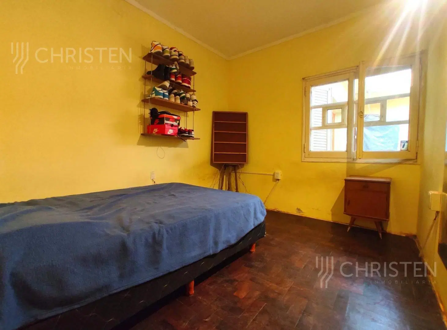 Casa en venta. 2 dormitorios y patio. Barrio Sargento Cabral. Lavaisse 1500 3