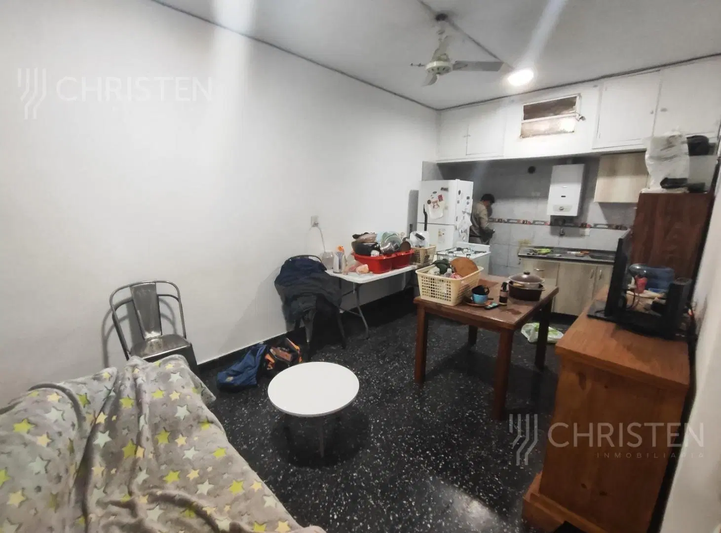 Casa de dos dormitorios cochera con 2 salones en venta Barrio Gimnasia Esgrima de Ciudadela 2