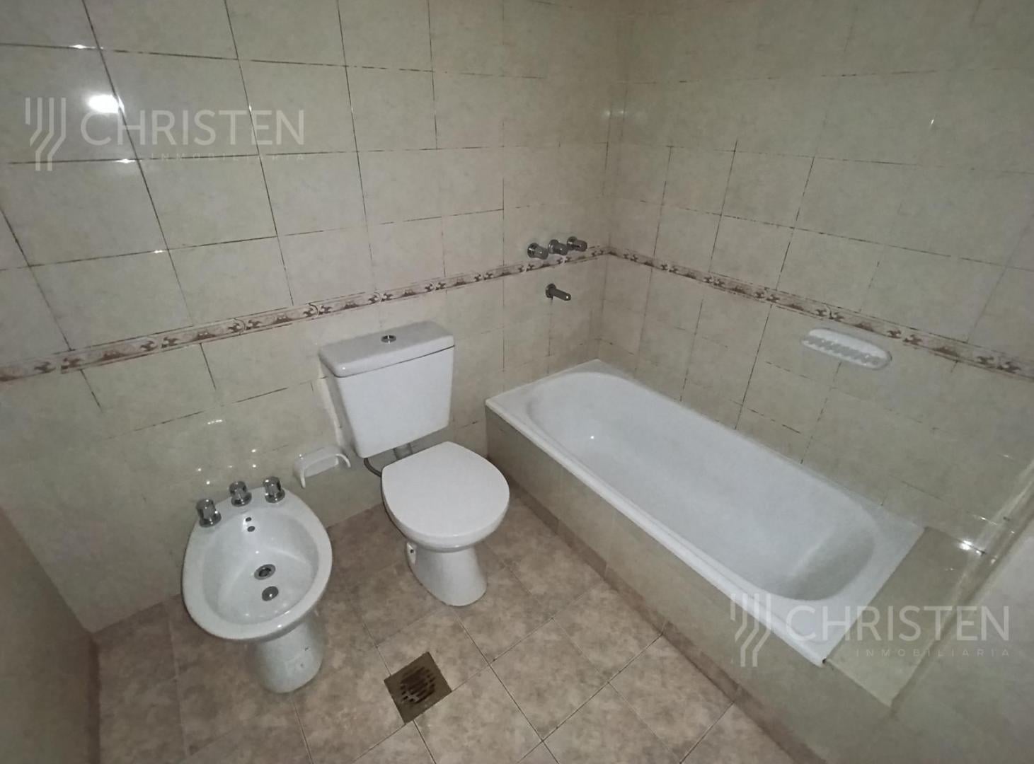 Foto de Departamento en VENTA. A metros de Bv. Galvez, imagen 3