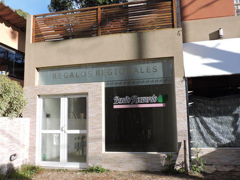 2 Locales con 2 Departamentos 2 Ambientes 4