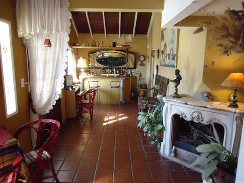 Hosteria con 5 habitaciones - Villa Gesell