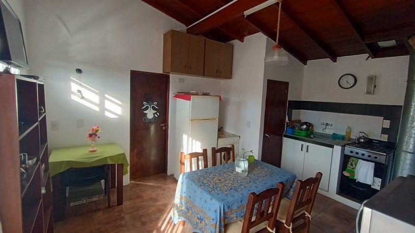 Local . | Avenida 3 al 2200