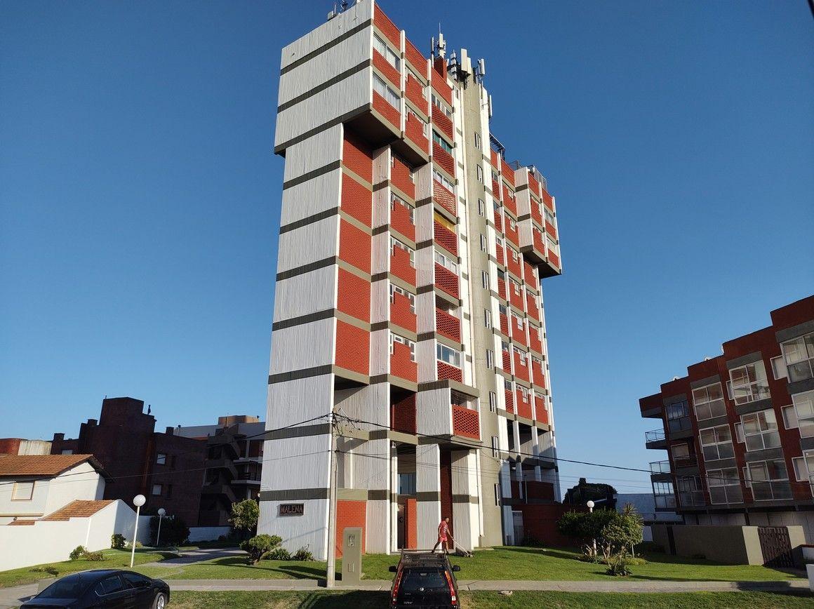 2 Ambientes con Vista Al Mar 5