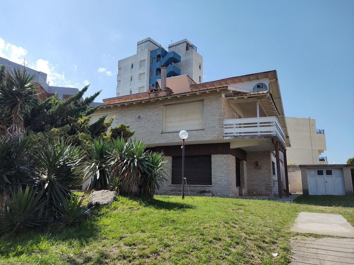 Gran departamento tipo duplex en zona sur