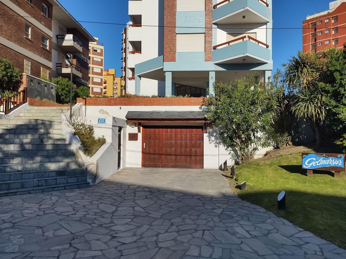 Departamento en venta zona centro con cochera