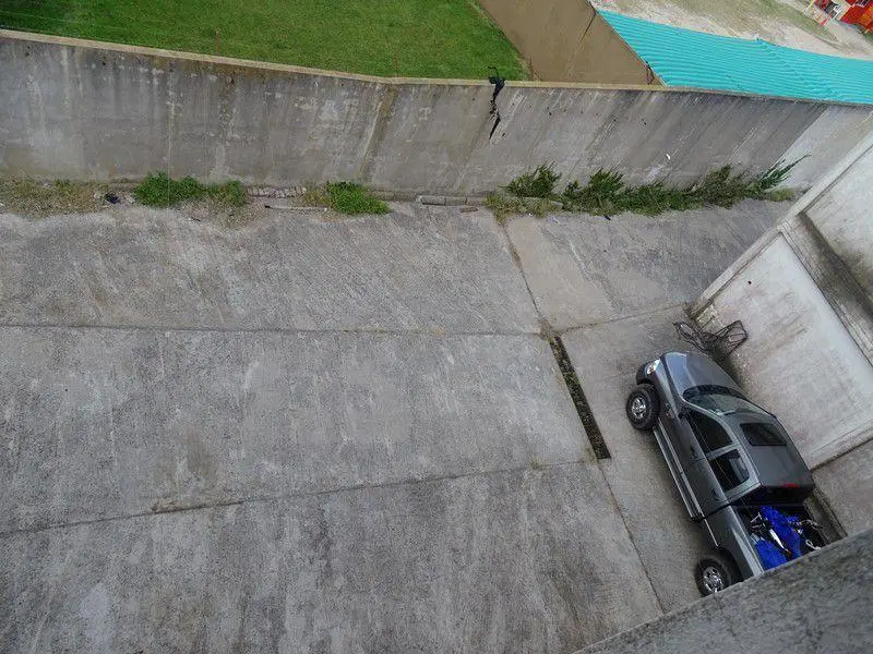 Estacionamiento con 91 cocheras - Zona centro - Villa Gesell 4