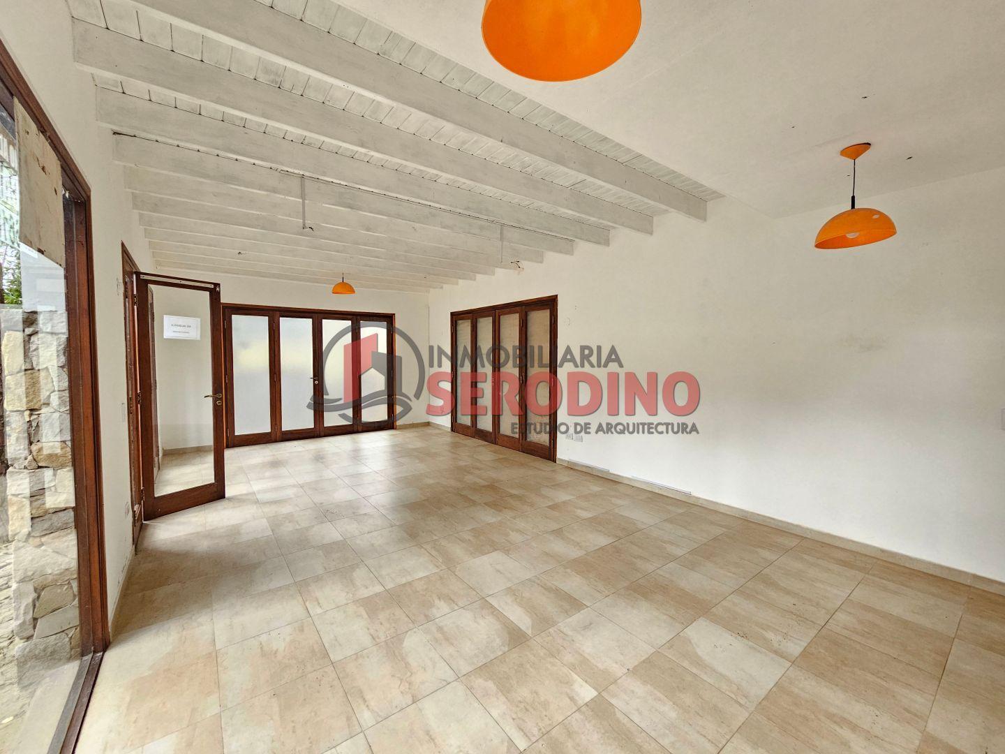 Foto de LOCAL COMERCIAL EN PLENO CENTRO DE MAR DE LAS PAMPAS, imagen 2