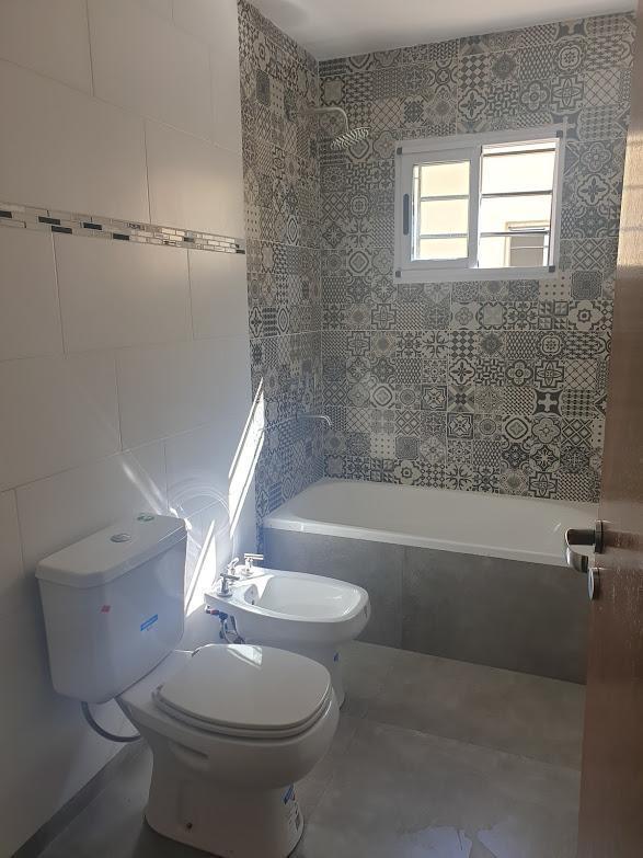 Foto de HERMOSO DUPLEX A ESTRENAR CON MATERIALES DE EXCELENCIA, imagen 3