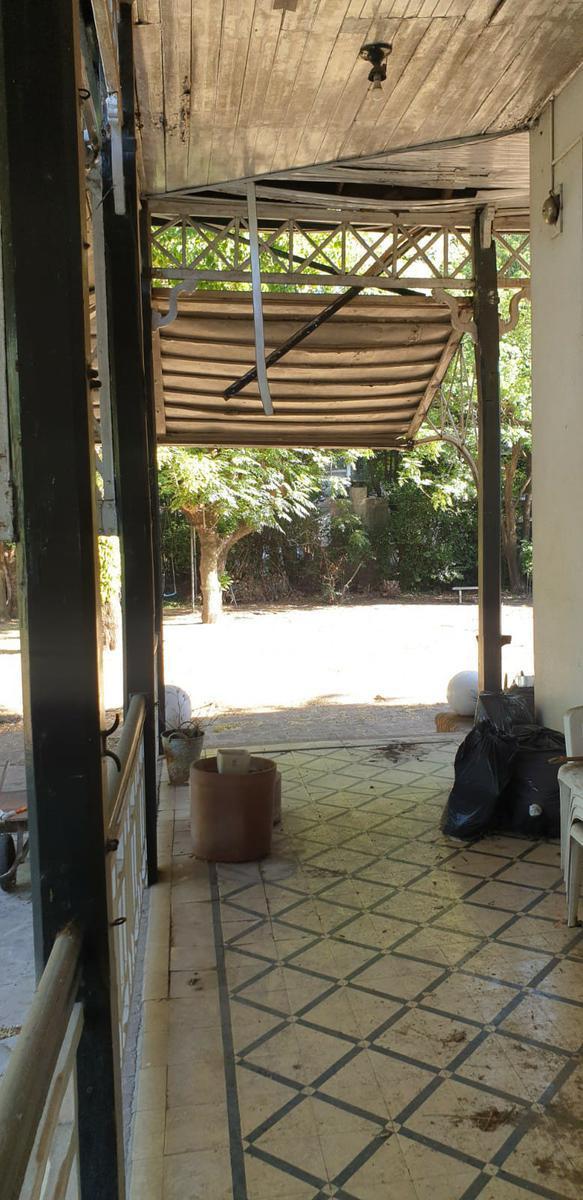 Foto de Casa en venta de 1.700 MTS en el centro de Monte Grande, imagen 3