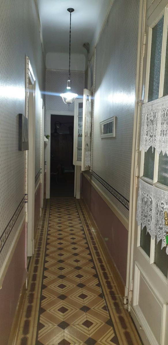 Foto de Casa en venta de 1.700 MTS en el centro de Monte Grande, imagen 5