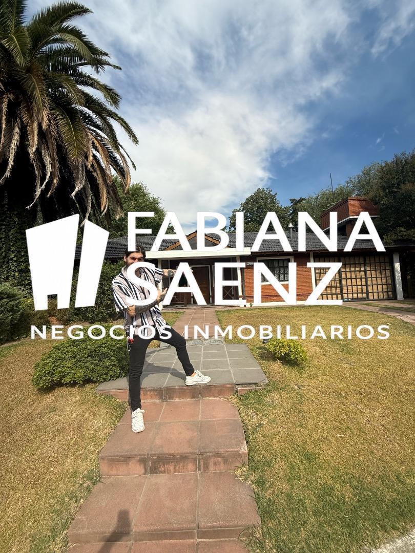 Impecable casa en venta una planta en El Rodal Canning