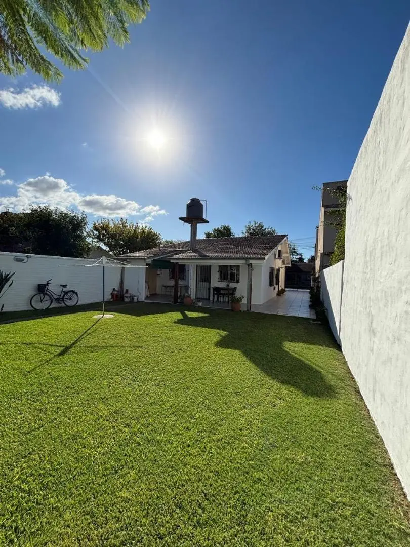 Casa en venta de 4 ambientes excelente ubicación 3