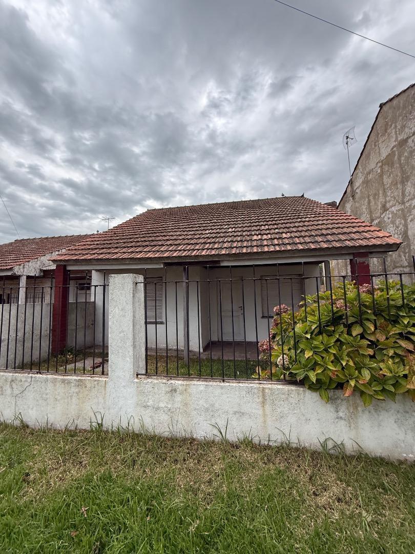 Casa en venta con importante lote de 350 MTS Mar del Plata