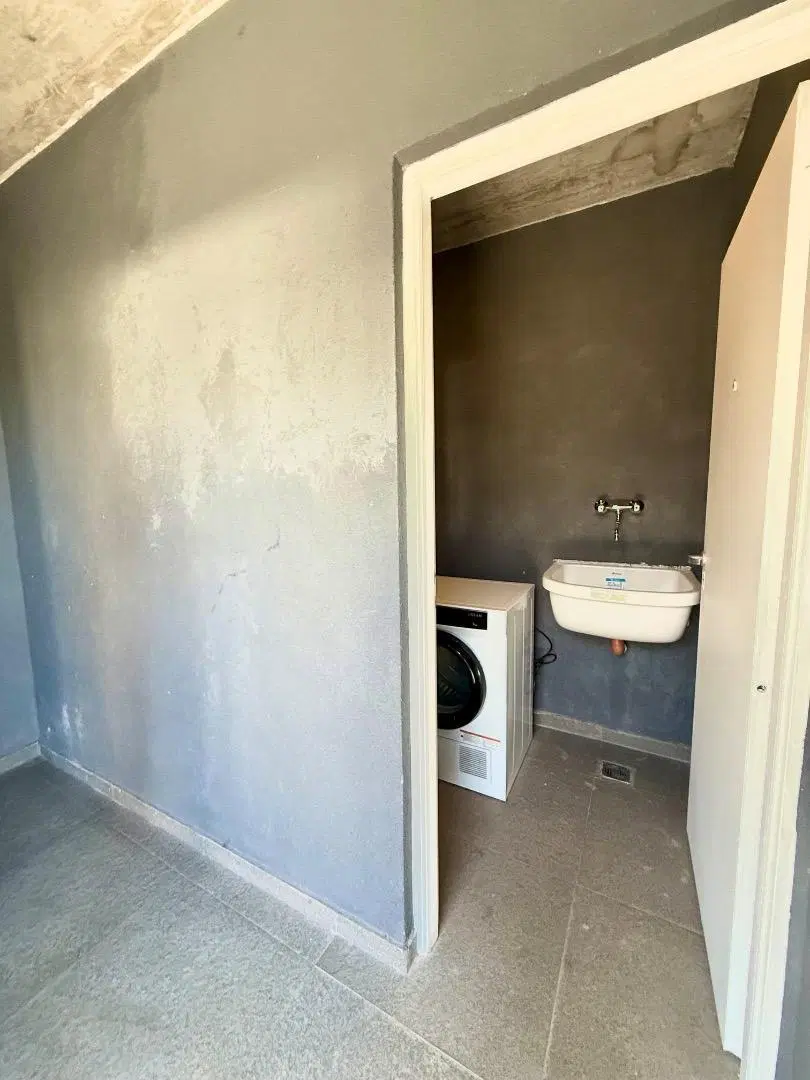 Monoambiente en venta con terraza propia en Banfield 5