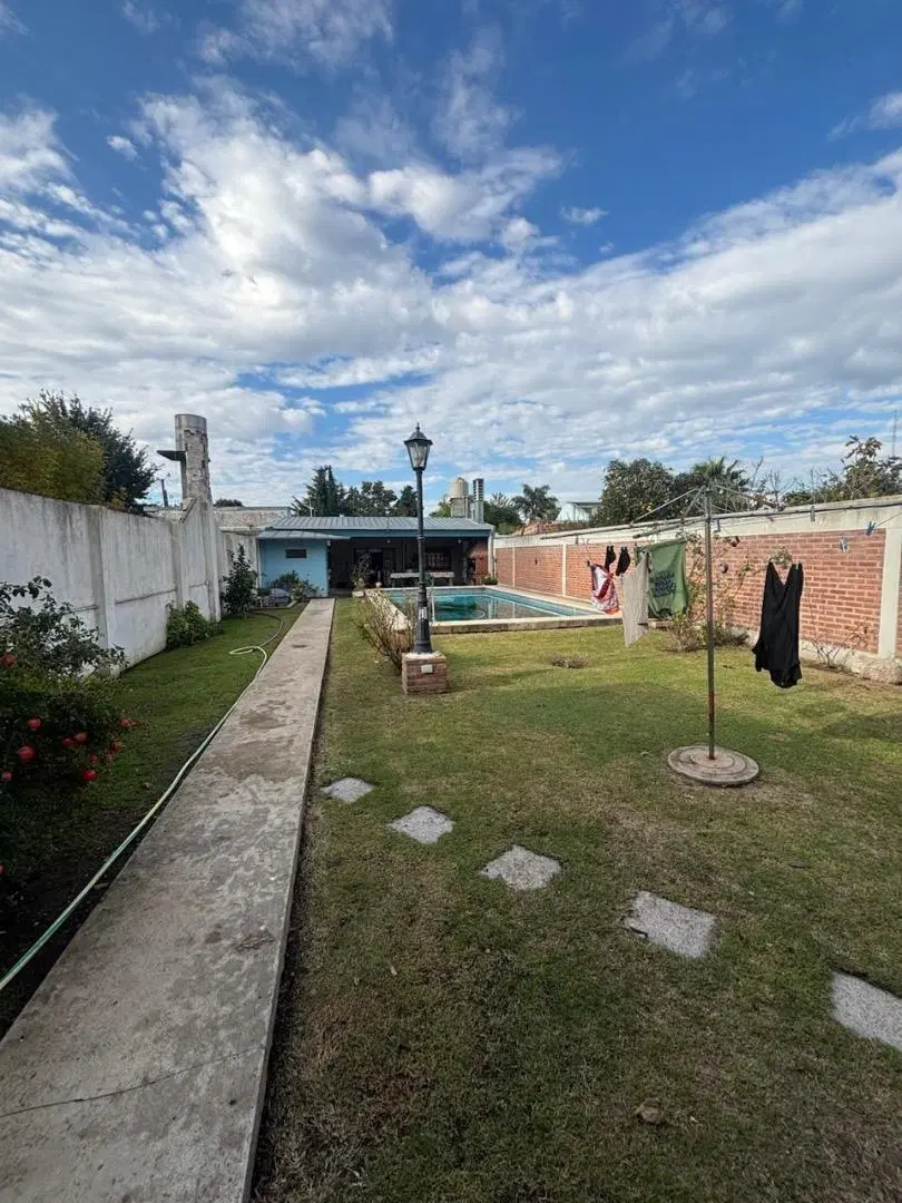 Casa en venta en Monte Grande apta a crédito 5
