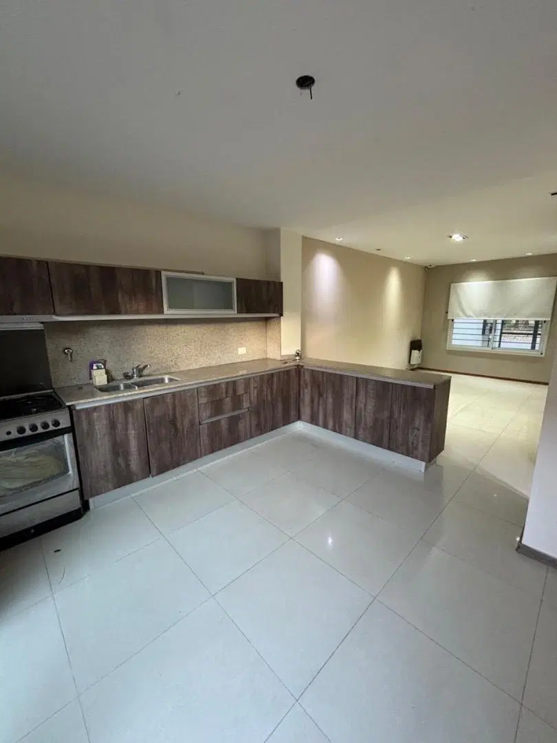 Duplex al frente moderno y totalmente individual en venta 3