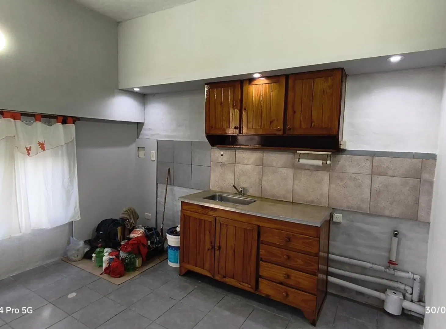 Departamento en alquiler en planta baja Luis Guillon 3
