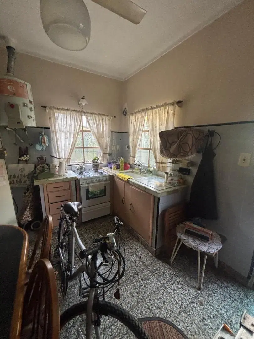 Propiedad con dos casas sobre lote propio 3