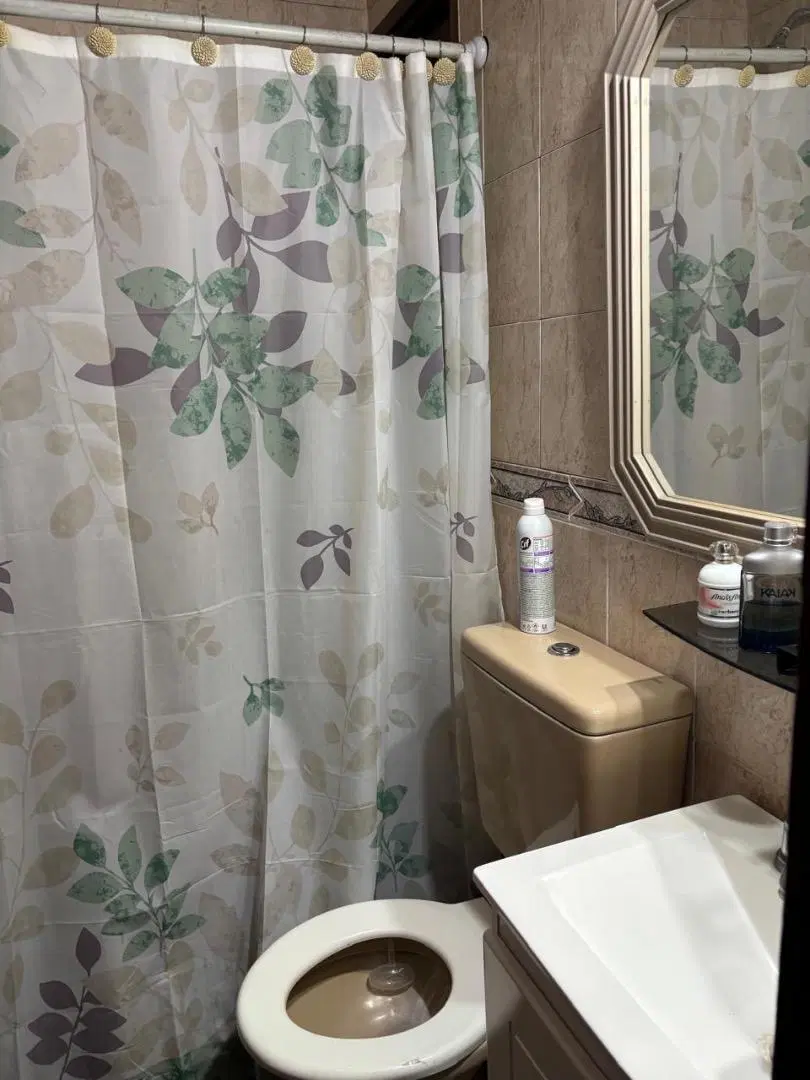 Casa en venta 4 ambientes en Av. Espora Adrogué 1
