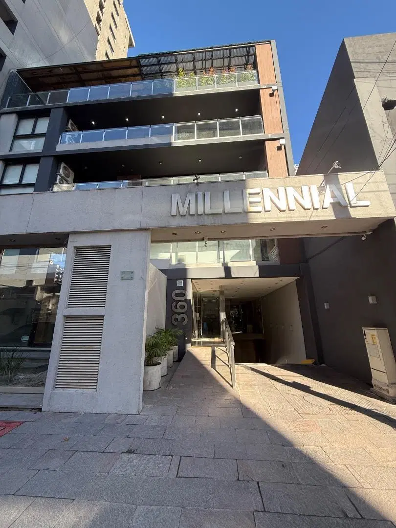 Departamento en venta en pleno centro de lomas de zamora 2