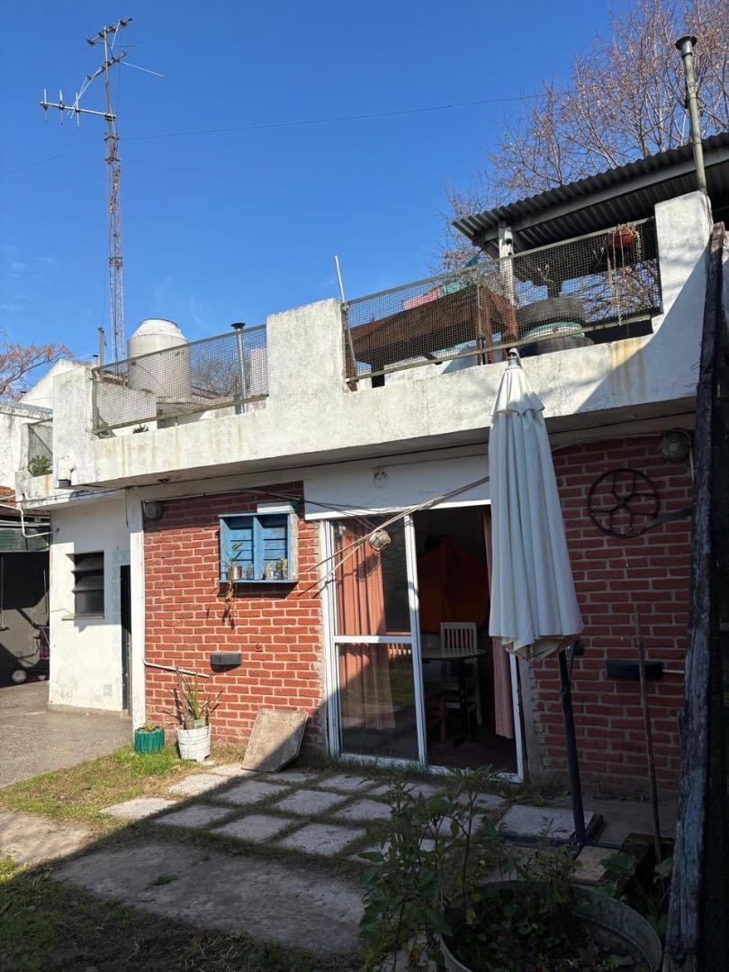 Casa en venta en José Mármol en José Mármol
