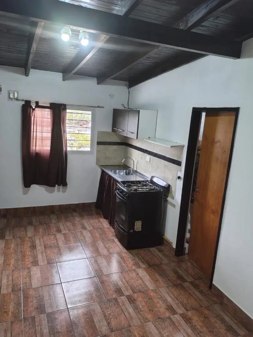 Departamento en alquiler Jose mármol sin expensas 3