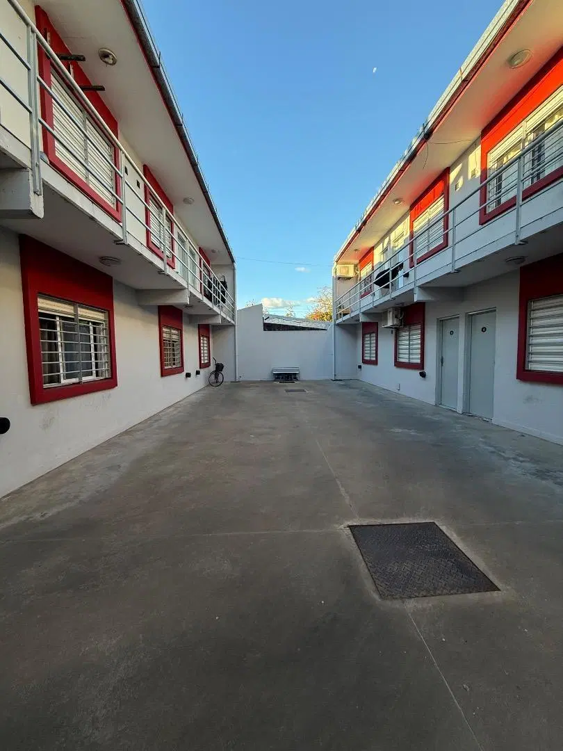 Departamento 2 ambientes en alquiler en Monte Grande 2
