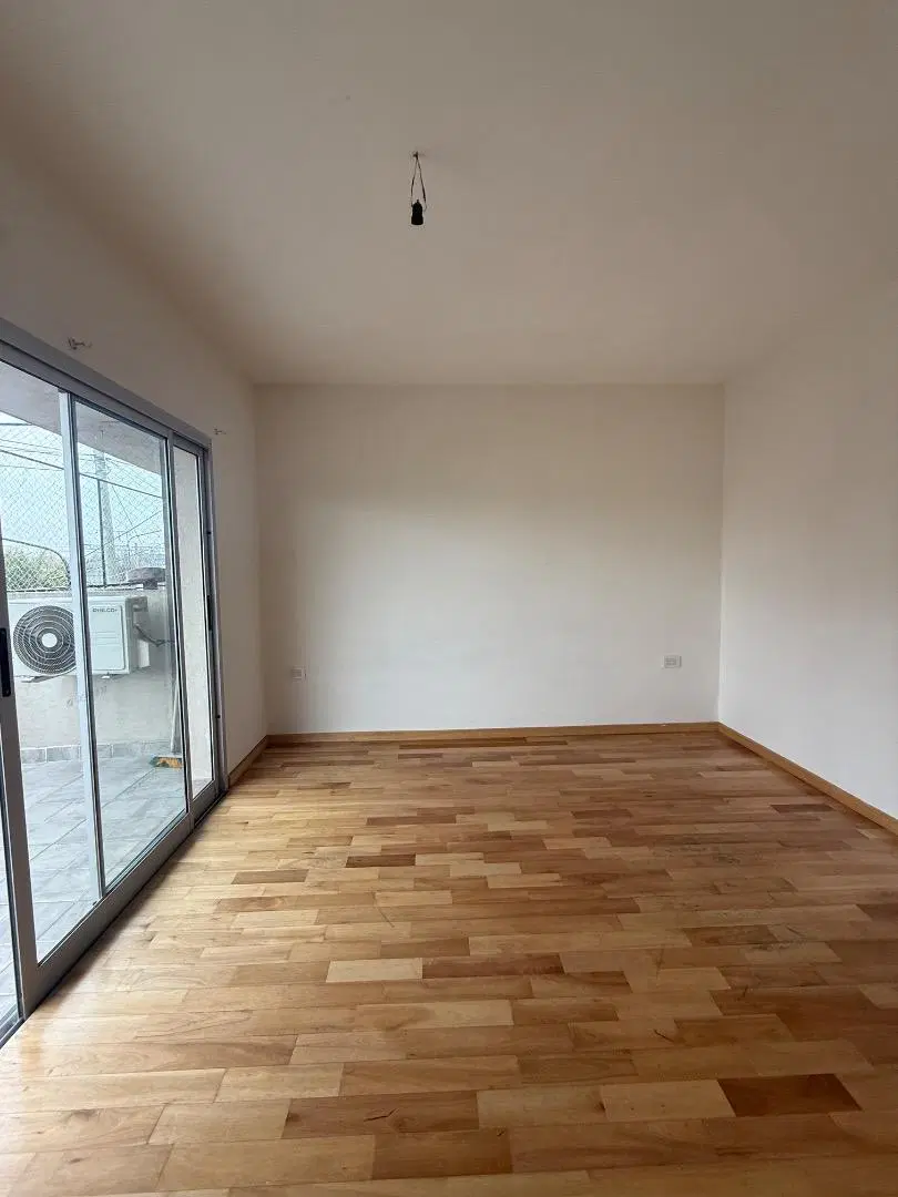 Departamento en alquiler dos ambientes en Adrogué 5