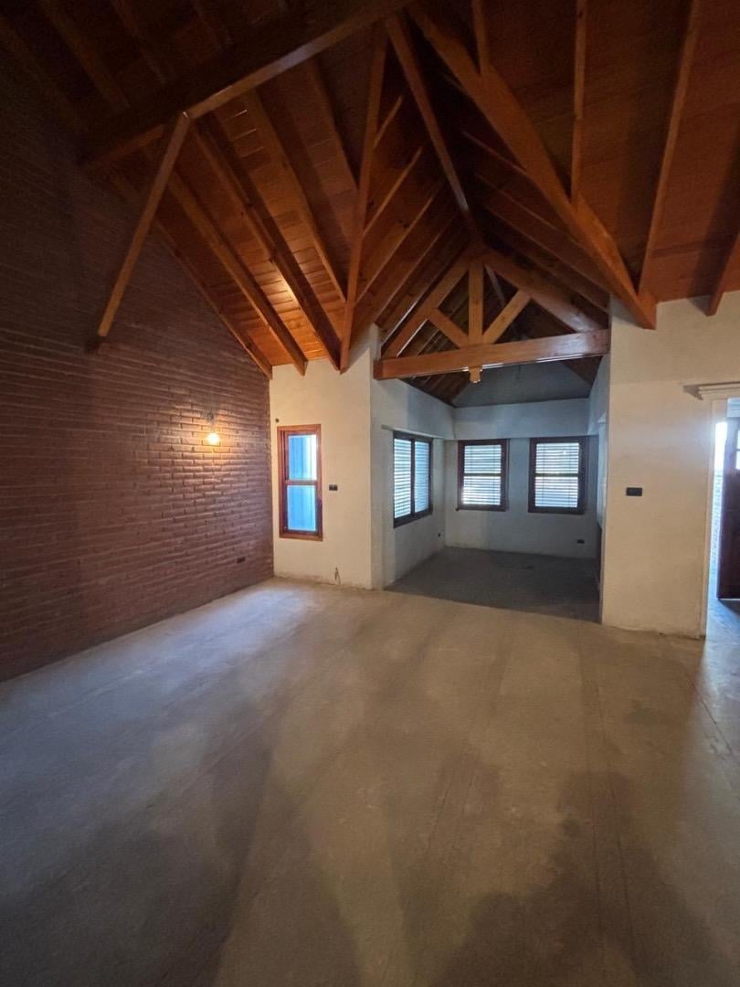 Foto de Casa en venta en lomas de zamora, imagen 2