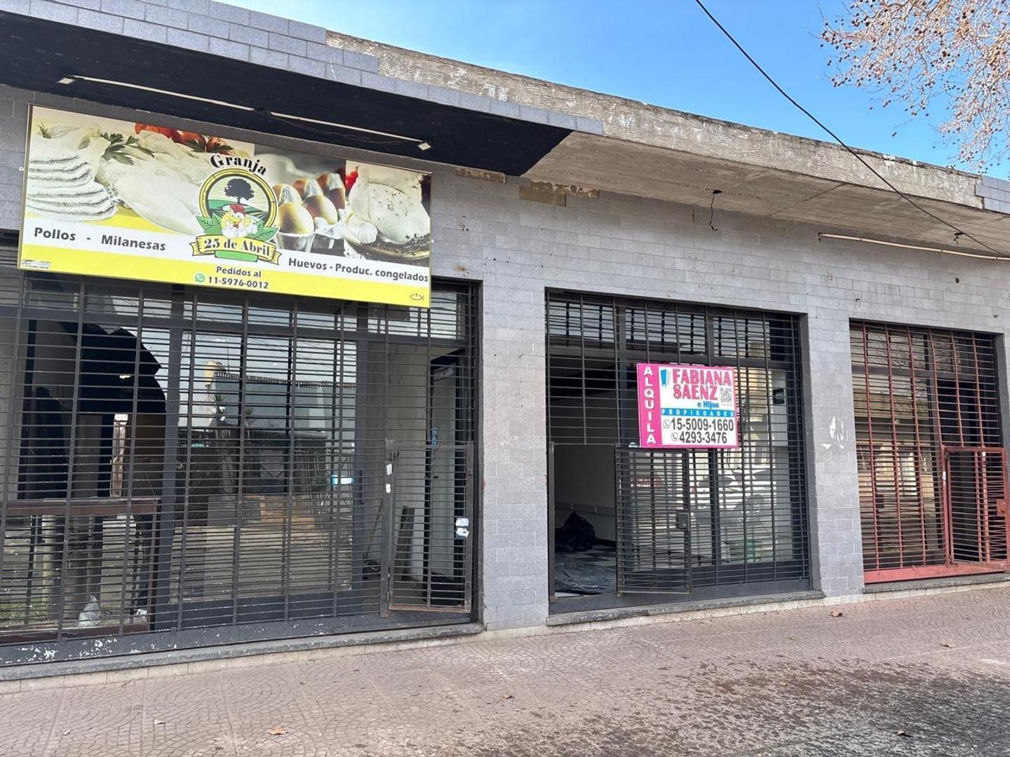 Foto de Local comercial en alquiler excelente zona en Luis Guillon, imagen 4