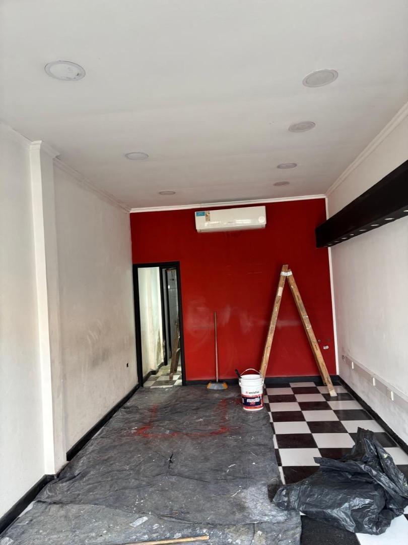 Foto de Locales comerciales en alquiler en Luis Guillon, imagen 3