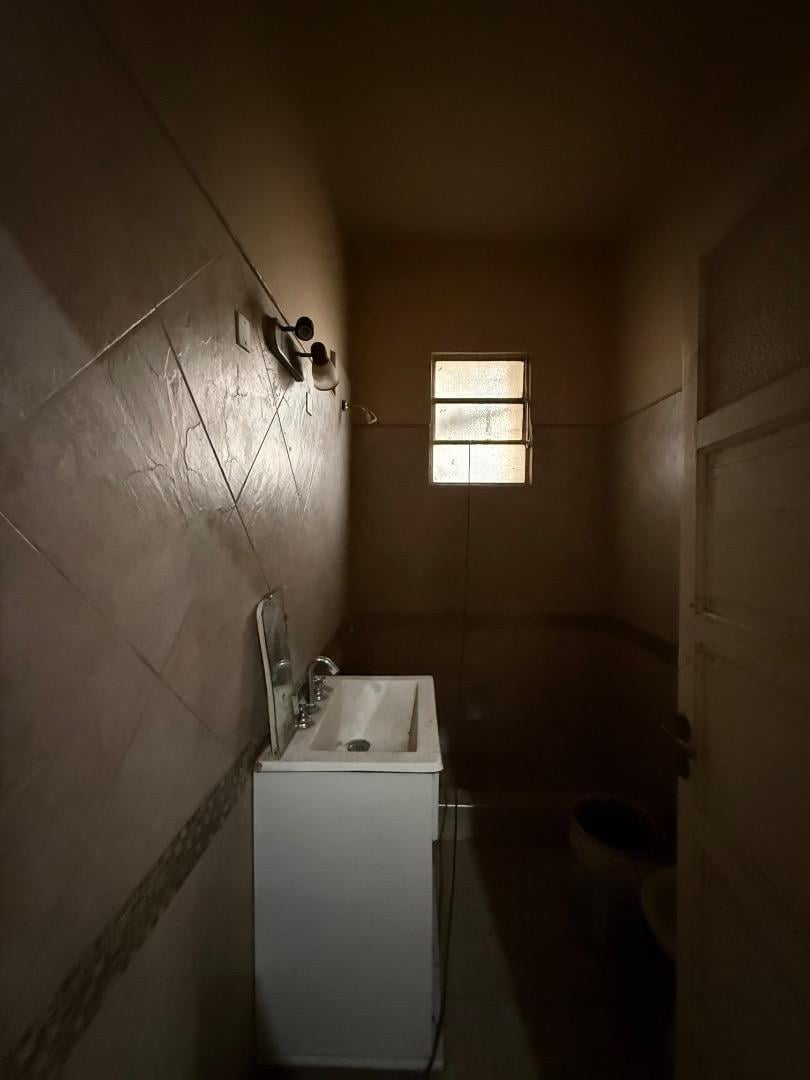 Foto de Galpón en venta con vivienda en Monte Grande, imagen 2