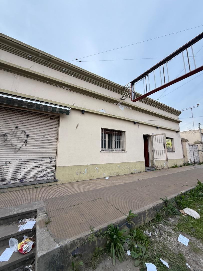 Foto de Galpón en venta con vivienda en Monte Grande, imagen 1