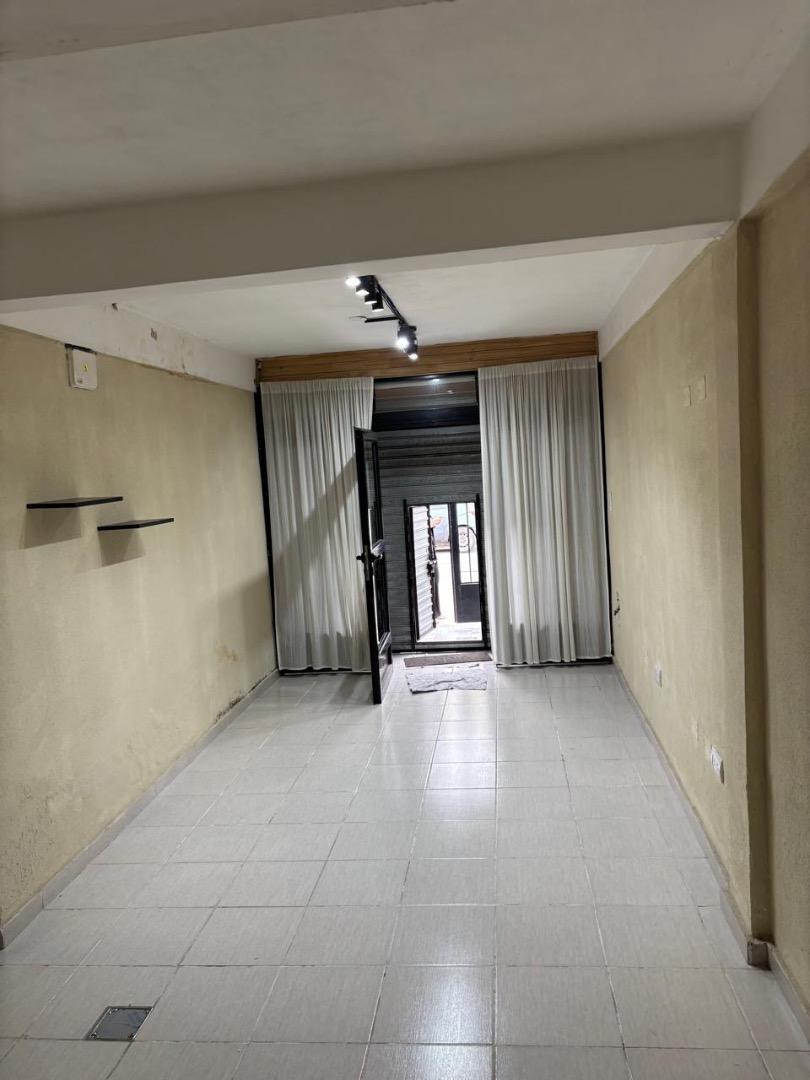 Local comercial en alquiler en José mármol