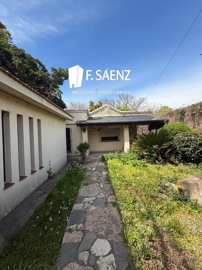Foto de Casa en venta en Luis Guillon apta a crédito, imagen 1