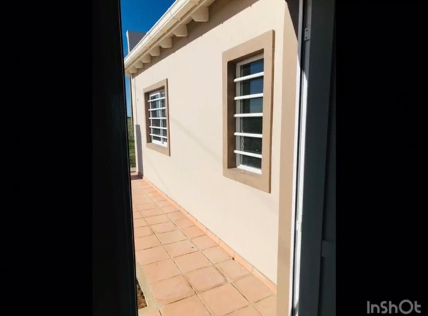 Casa en venta en barrio SEMI CERRADO en Chascomus!!!
