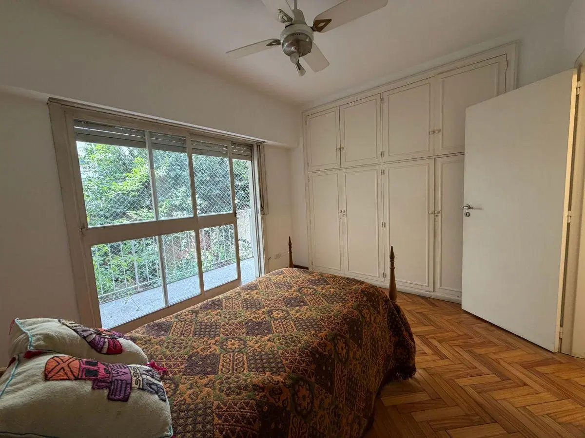 Departamento tres ambientes c/balcon corrido c/cochera cubierta dos baños excelente!!! 8