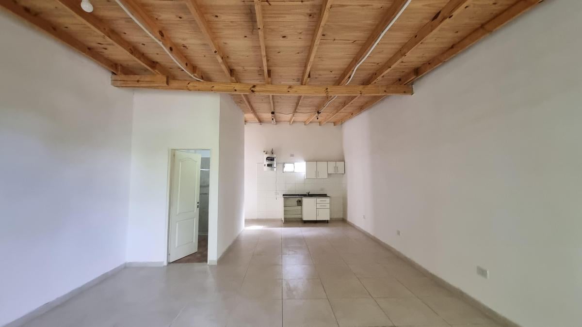Foto de VENTA DEPTO MONOAMBIENTE 40 MTS2 PASO DEL REY, imagen 4