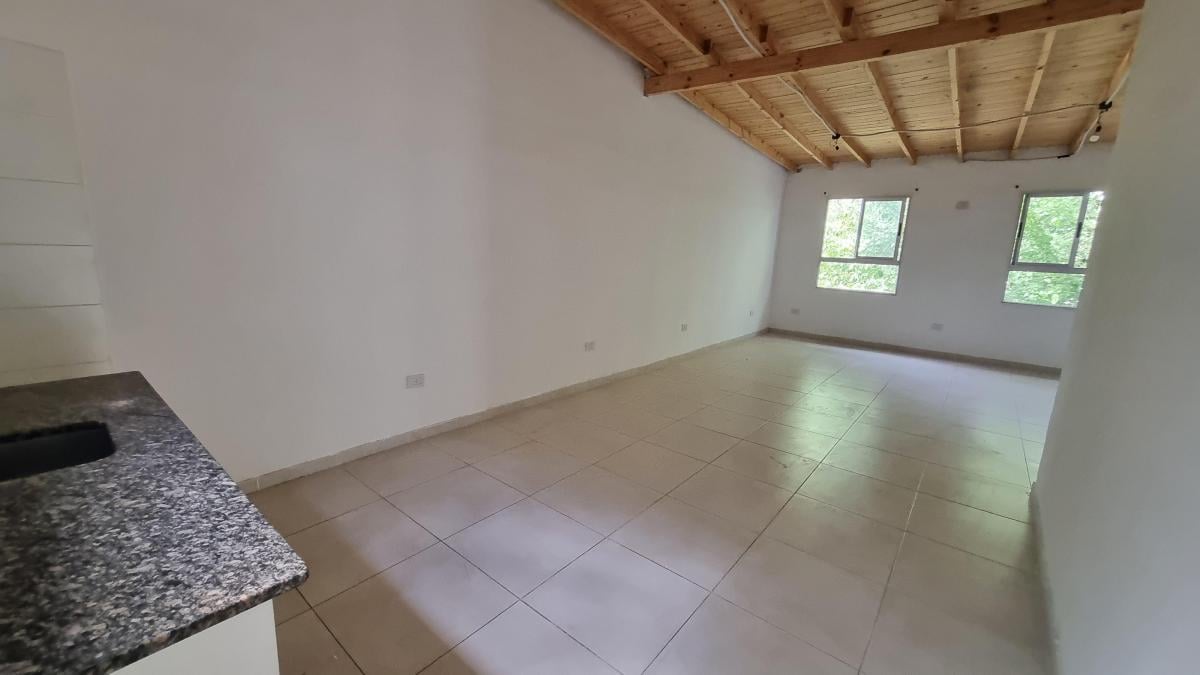 Foto de VENTA DEPTO MONOAMBIENTE 40 MTS2 PASO DEL REY, imagen 3