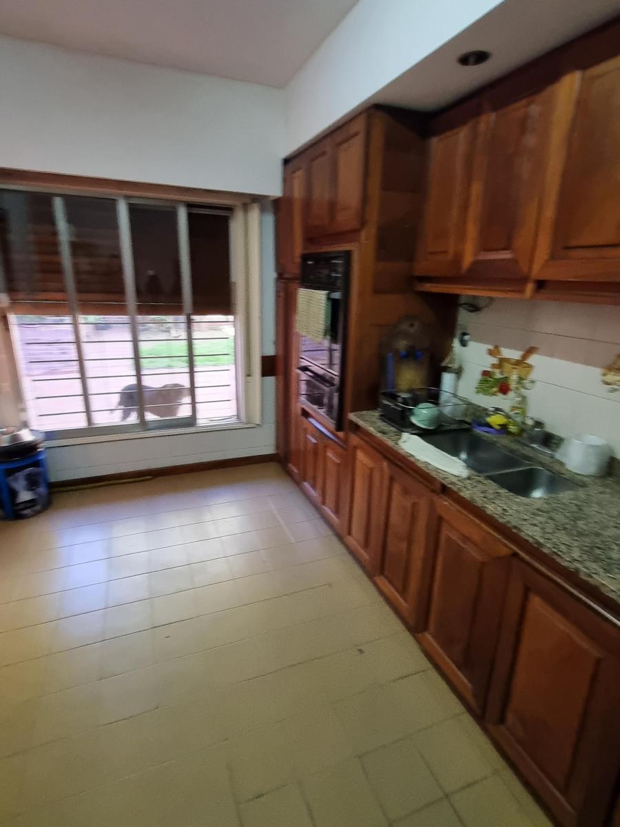 Venta Hermoso Chalet de 4 Amb Merlo Norte 2