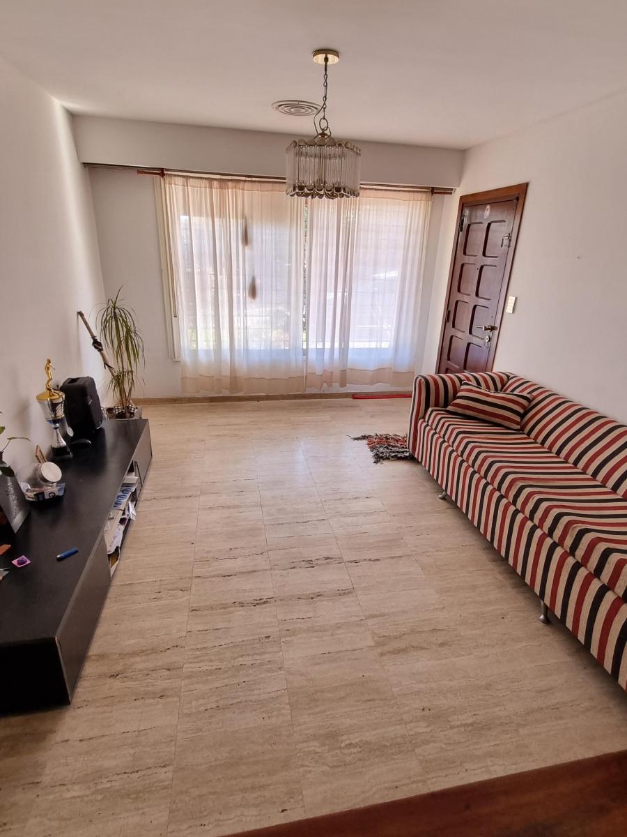 Venta Hermoso Chalet de 4 Amb Merlo Norte 1