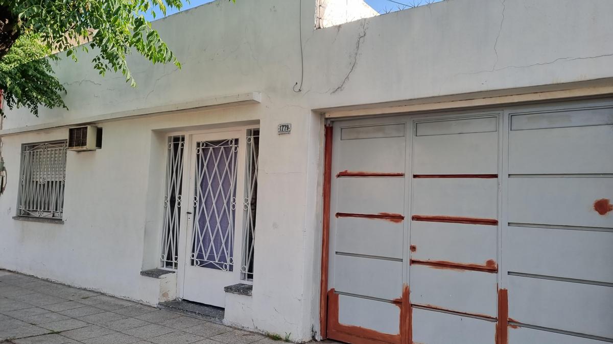 VENTA CASA 3 AMB C/ COCHERA PADUA