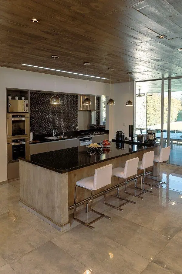 EXCLUSIVA CASA DE DISEÑO - COUNTRY PRADERAS - YERBA BUENA 4