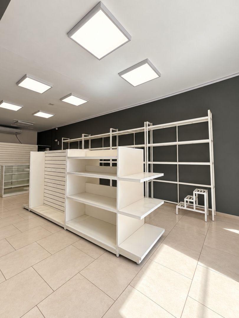 Foto de ALQUILER - LOCAL COMERCIAL EN YERBA BUENA, imagen 2